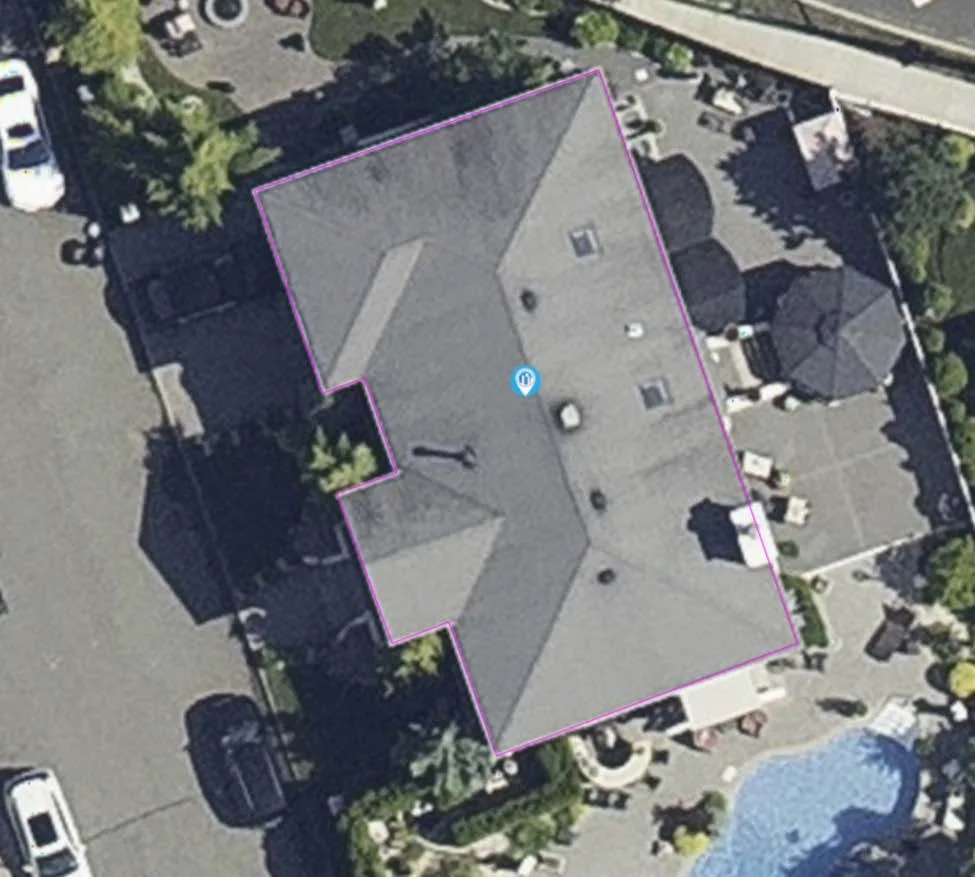 Residential roof without solar panels, previous capture